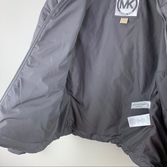 Michael Kors Gray‎ Puffer Jacket w/Silver Logo On Arm Sz L - Picture 6 of 12